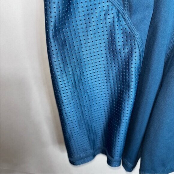 Fabletics Women’s Teal Blue Sleeveless Athletic Romper Small Short Onesis Lounge - Picture 9 of 11